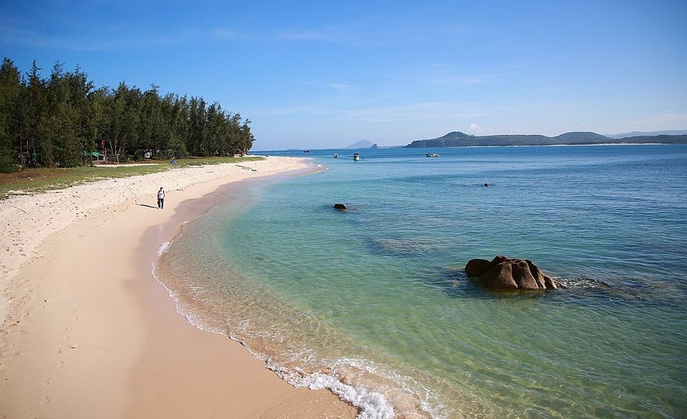 4 beach camping sites in Binh Dinh for nature lovers