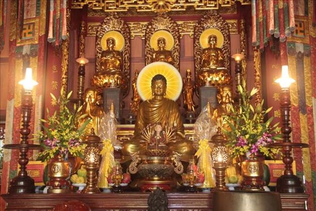 Thien Mu pagoda 6